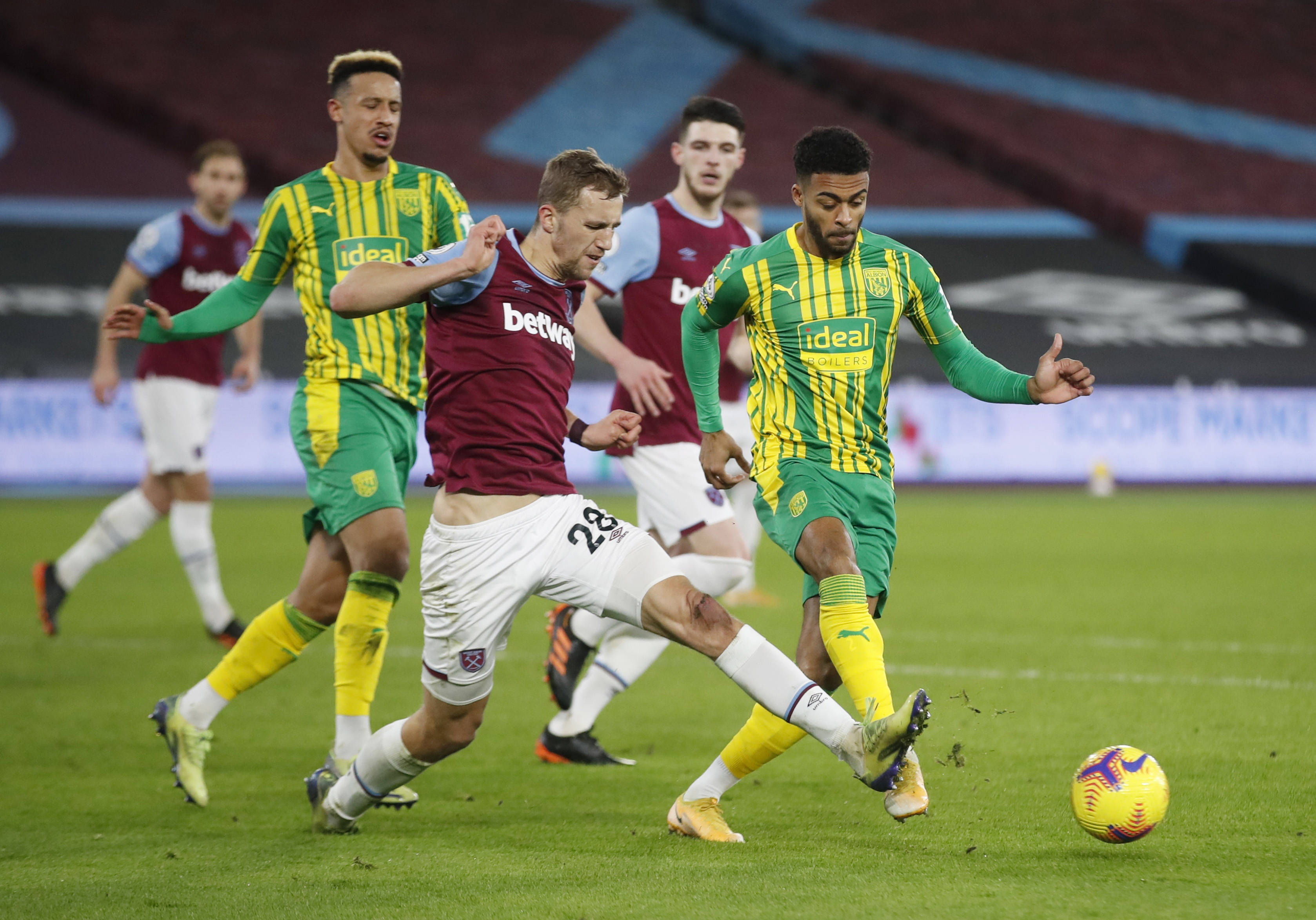 本文将从多 本文将从多