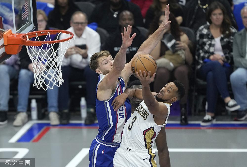 来是全球足 来是全球足